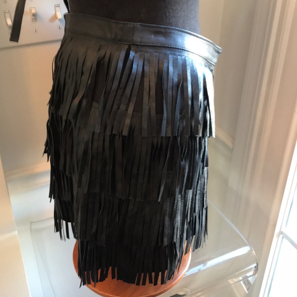 Zara Basic Fringed Leather Skirt - Picture 6 of 12